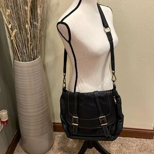 The Sak VTG Black Leather Crossbody Messenger Saddle Bag Silverlake Buckles